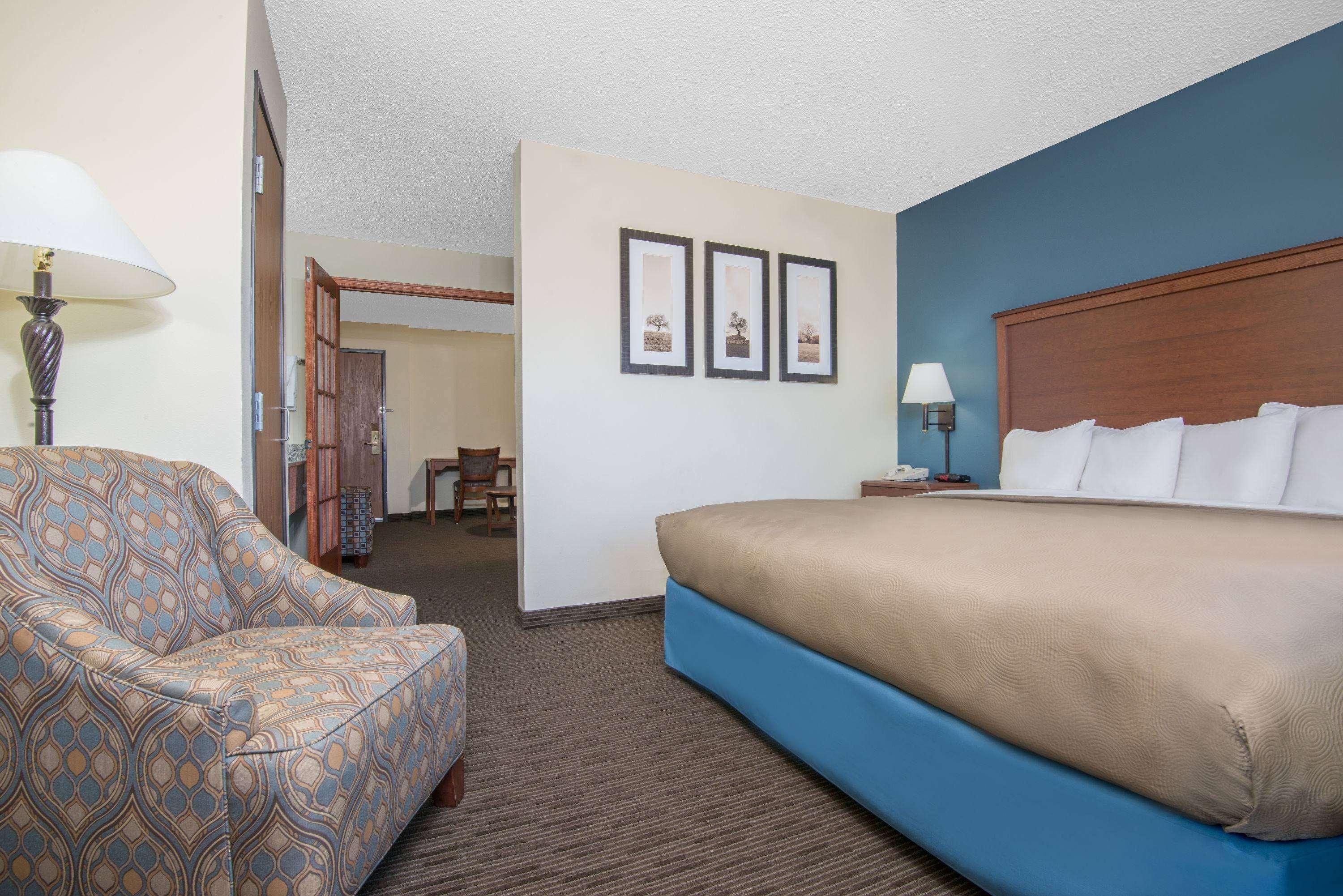 Americinn By Wyndham Windsor Ft. Collins Форт Колинс Екстериор снимка