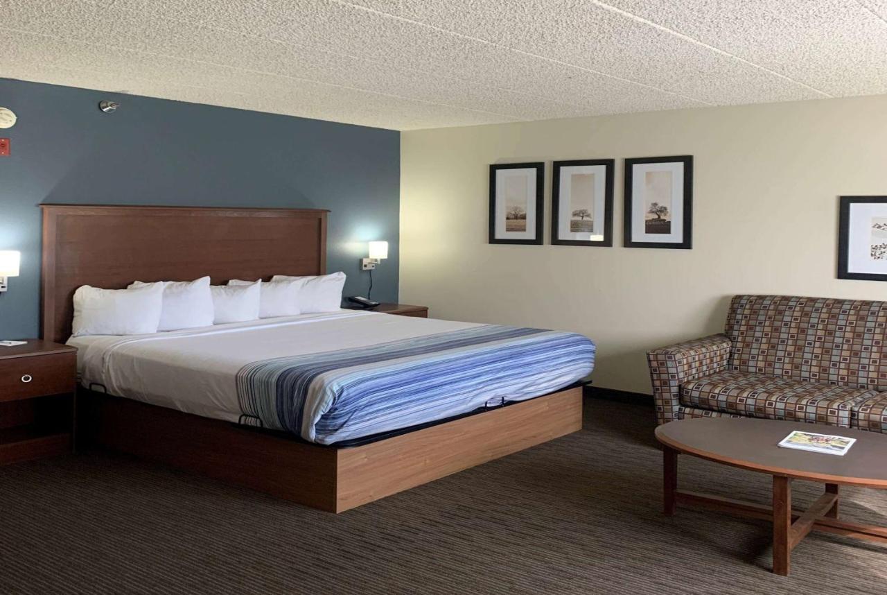 Americinn By Wyndham Windsor Ft. Collins Форт Колинс Екстериор снимка