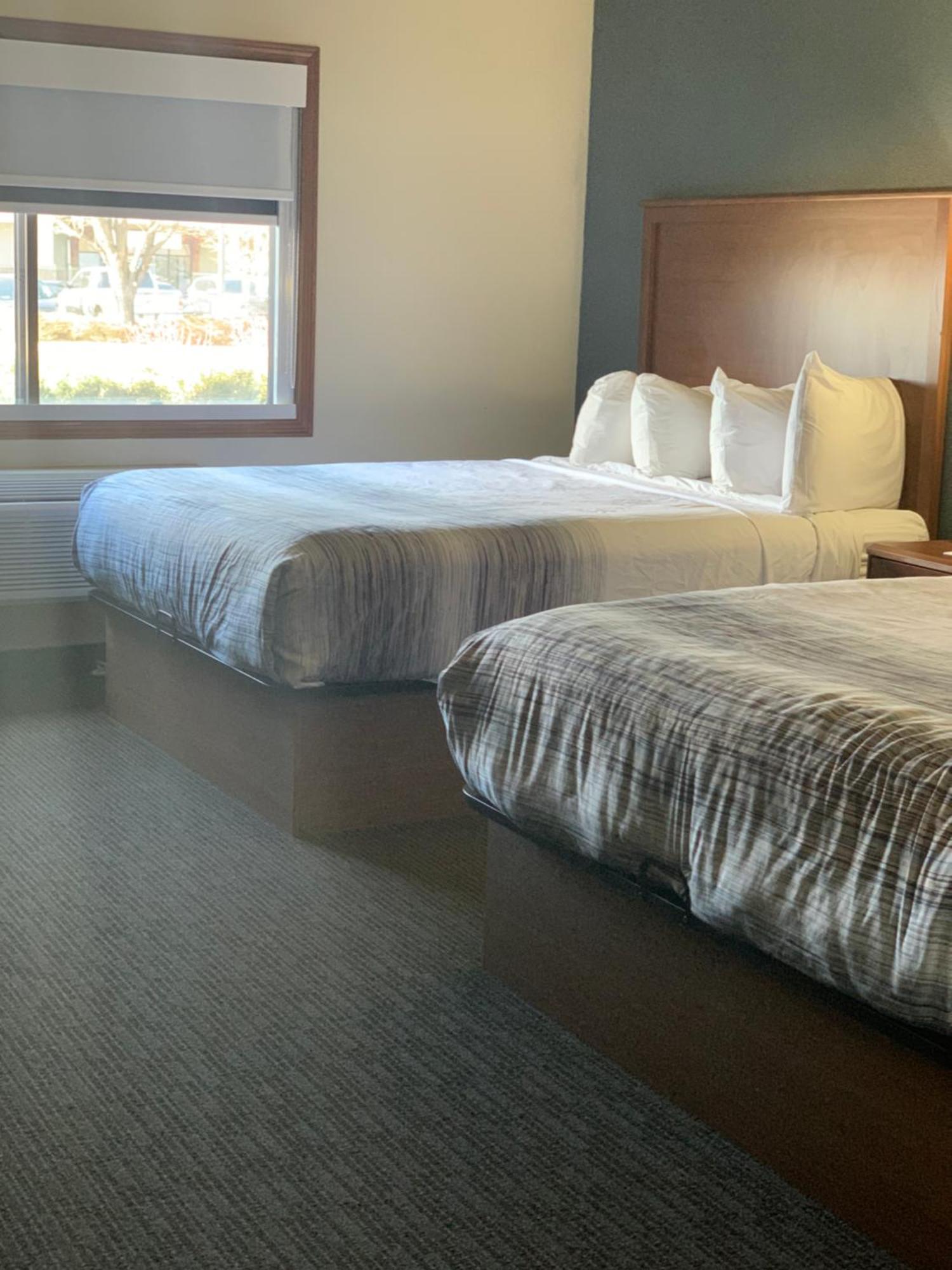 Americinn By Wyndham Windsor Ft. Collins Форт Колинс Екстериор снимка