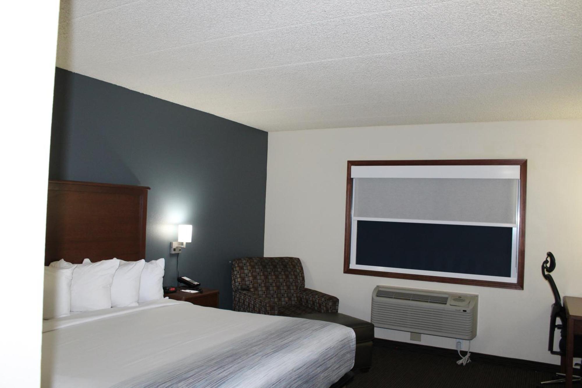 Americinn By Wyndham Windsor Ft. Collins Форт Колинс Екстериор снимка