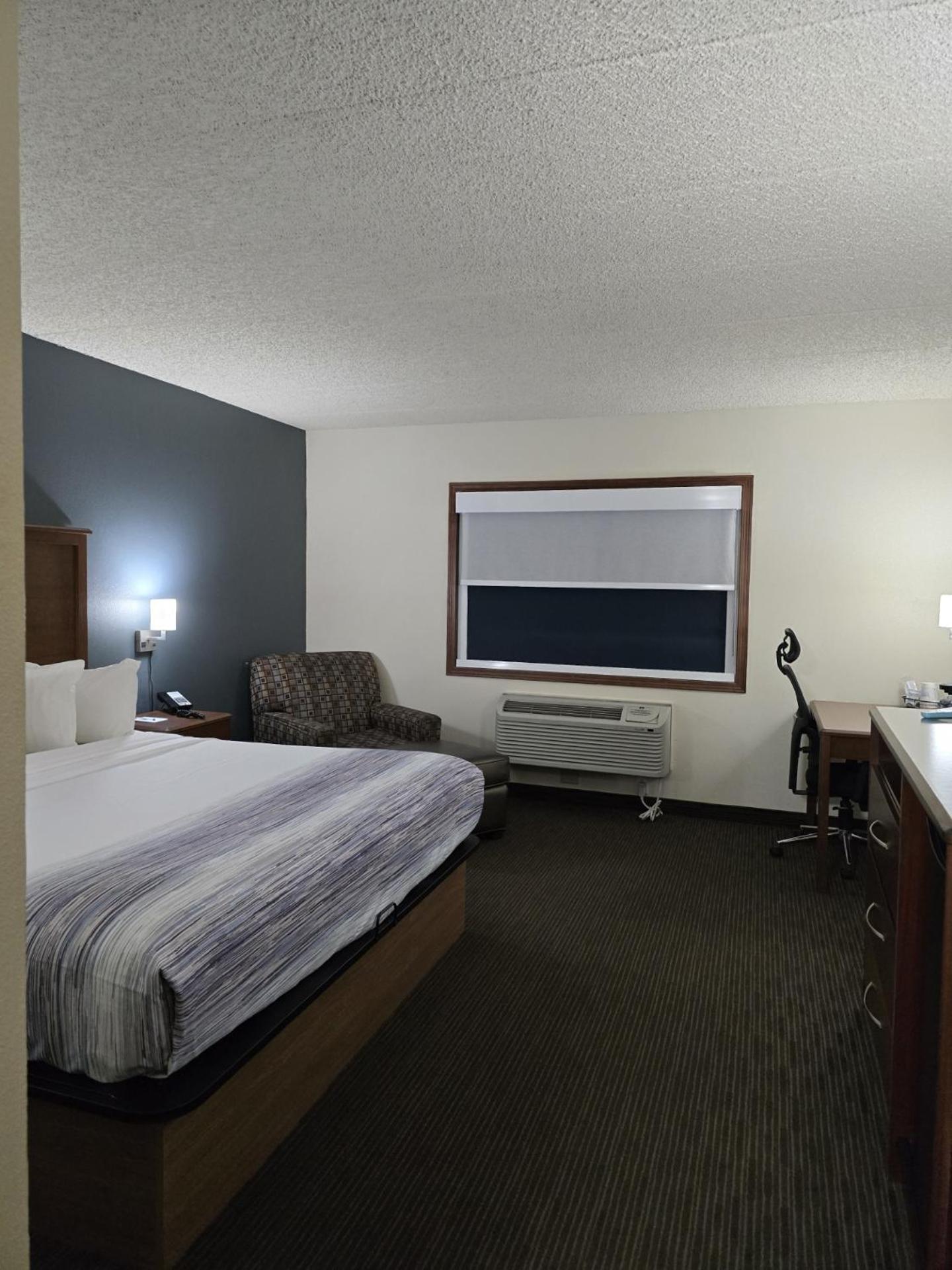 Americinn By Wyndham Windsor Ft. Collins Форт Колинс Екстериор снимка